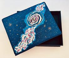 Load image into Gallery viewer, Cartonnage Box Finishing Class with Leigh Anne Tucci
