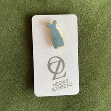Load image into Gallery viewer, Blue Nap Dress Needleminder
